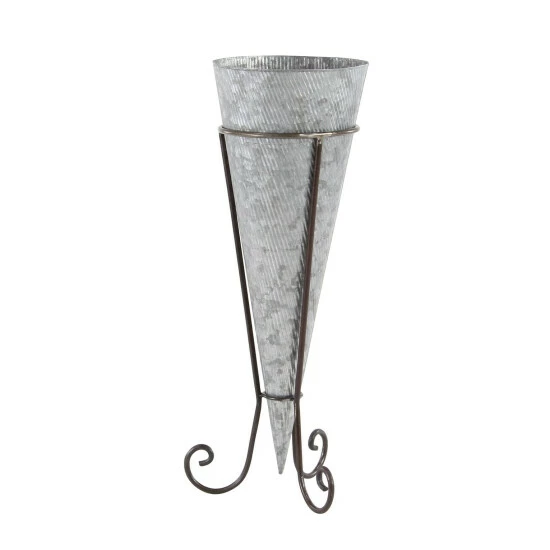Wholesale โ๏ธ Studio 350 Set Of 3 Farmhouse 22, 26, And 29 Inch Cone Planters With Stands ๐ฅ - Image 3