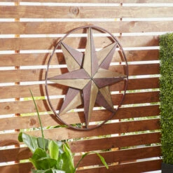 Brand new 🥰 Studio 350 Rustic Wood And Metal Round-Framed 8-Point Star Wall Decor ✨