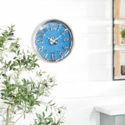 Brand new ✨ Studio 350 Blue Aluminum Contemporary Wall Clock 16 X 16 X 2 - 16 X 2 X 16 👏