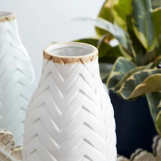 Coupon 🥰 Studio 350 White Porcelain Coastal Vase ⌛ - Image 6