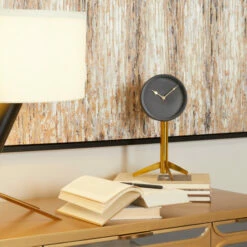 Brand new 🥰 Studio 350 Modern Stainless Steel Analog Clock Grey 💯